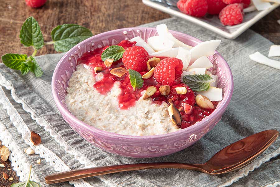 Buchweizen-Beeren-Porridge